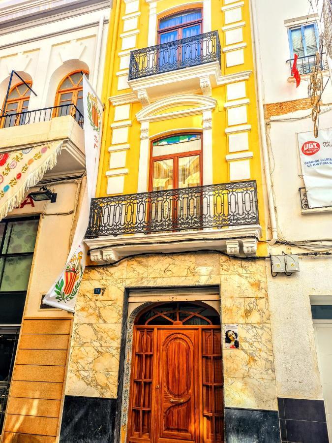 La Traviata - Bunol Aparthotel Bagian luar foto