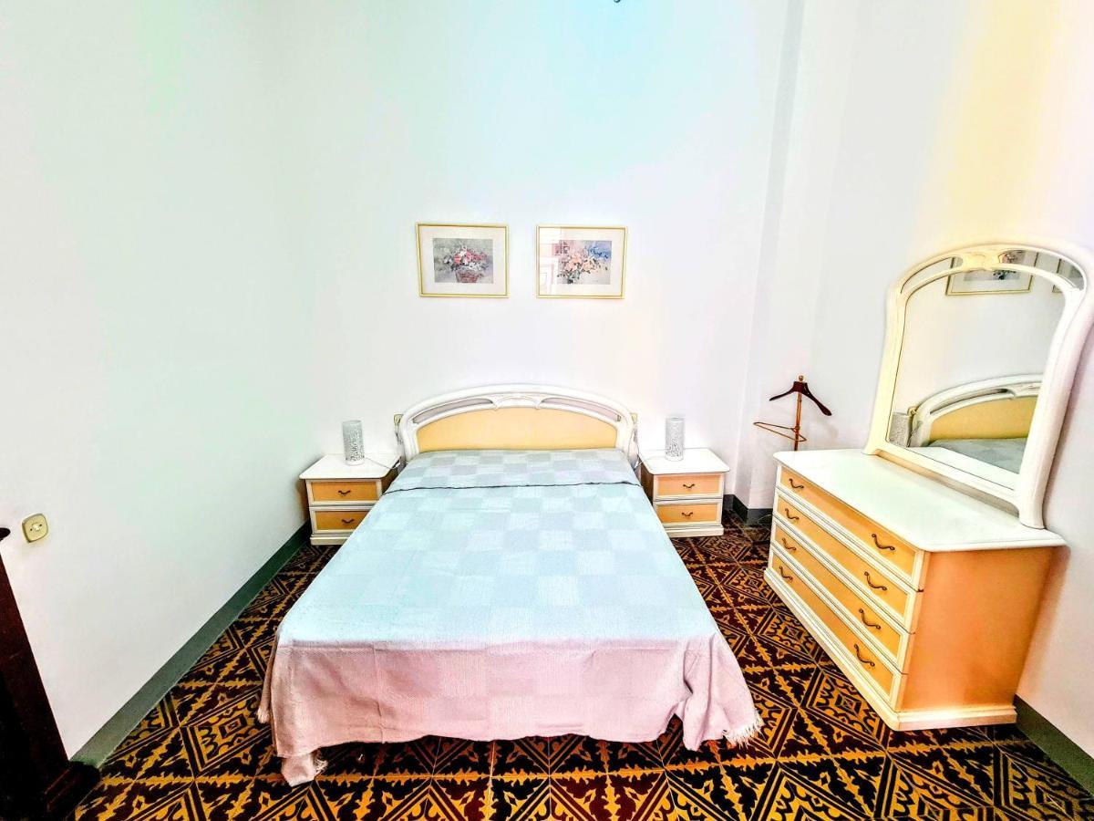 La Traviata - Bunol Aparthotel Bagian luar foto